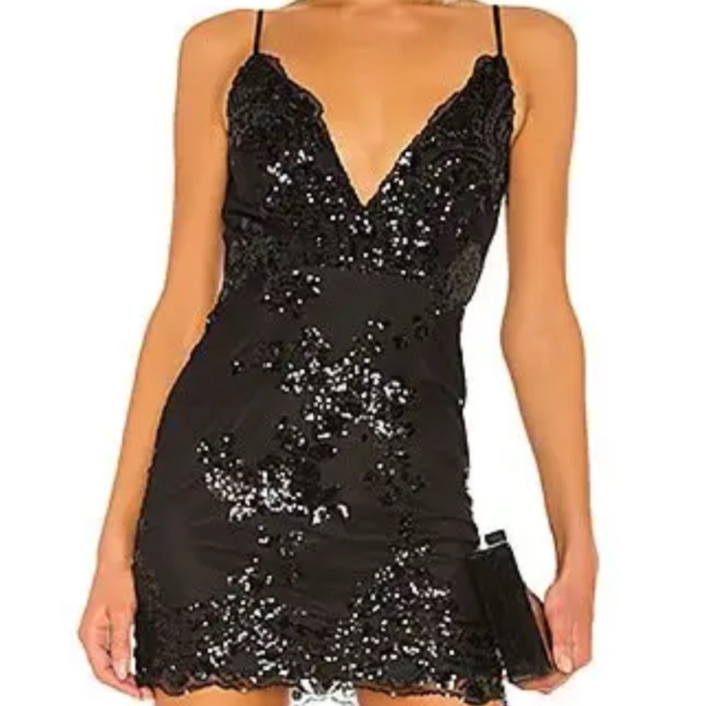 Super down black mini sequin dress